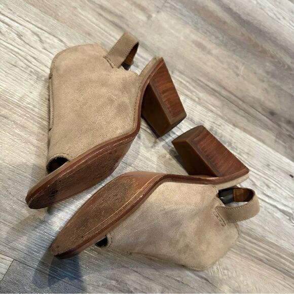 FRYE Bootie Women’s Size 8B Carolina Ash Peep Toe Suede Slingback Beige Neutral - Picture 3 of 10